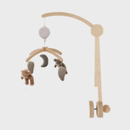 Mobile musical avec bras en bois – Fluffy et Orso